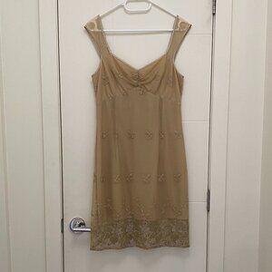Banq Vintage Lace Dress in Cream-Gold